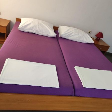 Guest House Vukusic Цриквеница Экстерьер фото